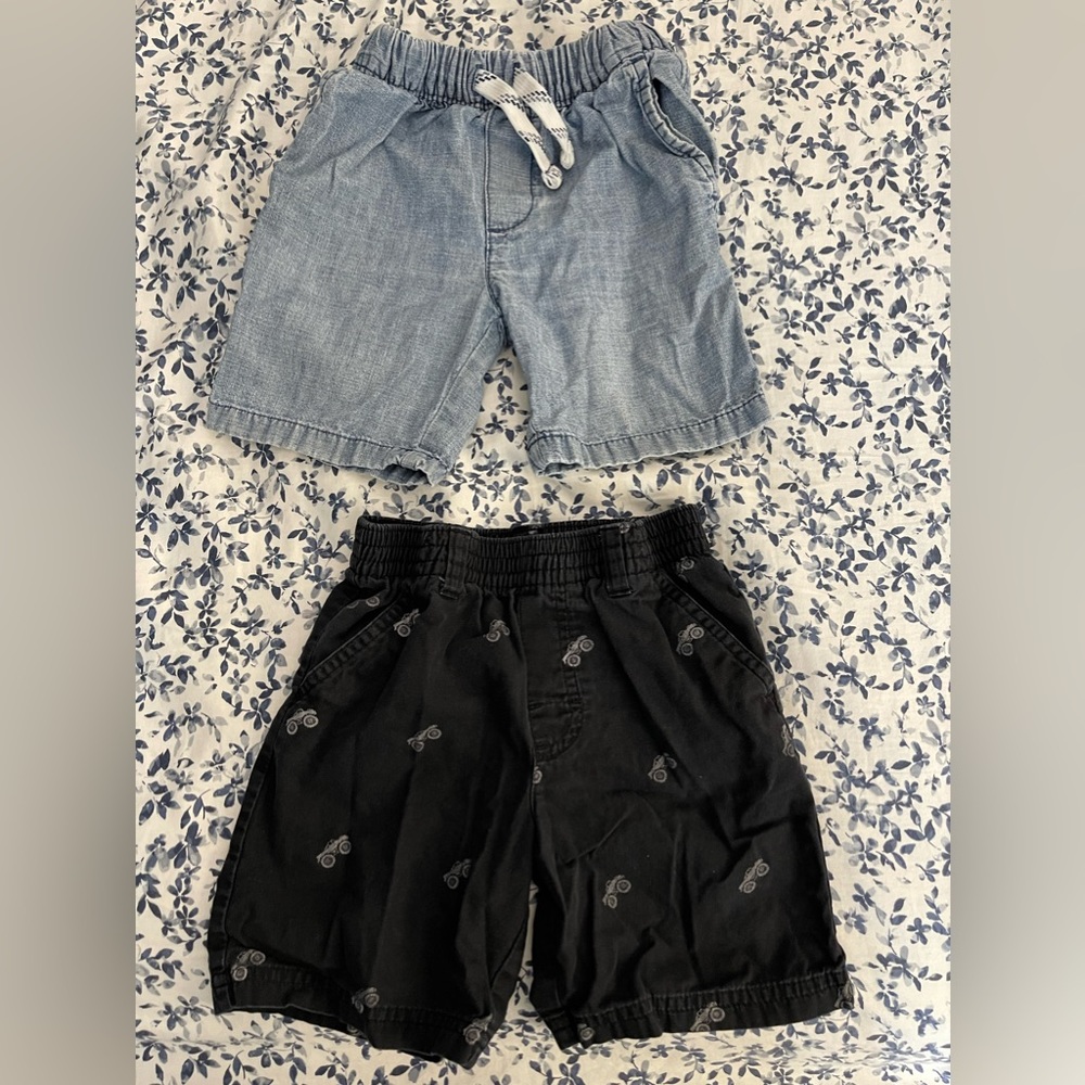 4 shorts and 1 sleeveless tee.